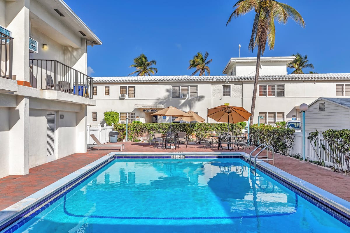 The Neptune pool at Hollywood Beach Hotels